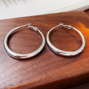 Minimalist Geometric Hoop Earrings With 925 Sterling Silver Earring Post High Polish Metal Chic For Women