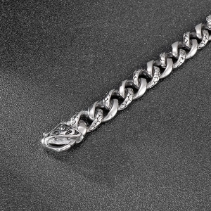 Men's stainless steel dragon scale chain bracelet with retro engraved buckle clasp