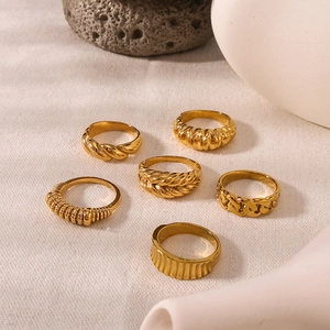 6-piece set of gold 18K plated stainless steel rings with vintage twisted textures