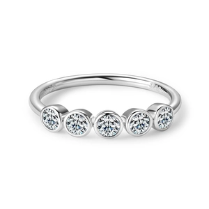 Macro shot of S925 sterling silver hallmark and 0.50ct engraving inside a diamond ring