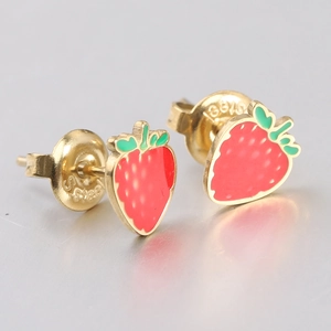 Minimalist red strawberry stud earrings made of stainless steel for a sweet feminine look