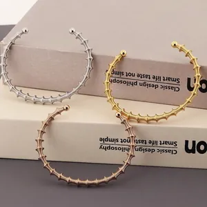 Edelstahl Manschette Armreif Minimalistische Spiralfeder Bambus Textur Offen Verstellbar Für Herren Damen Schmuck