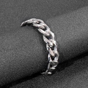 Massives silbernes Panzerarmband für Herren aus poliertem Edelstahl im Punk-Stil
