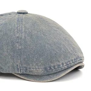 Retro light blue denim beret with white stitching and wide brim for fashion look