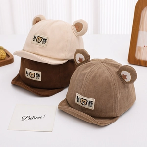 Casquettes bébé en velours côtelé avec oreilles d'ours et broderie étoile, trois tons