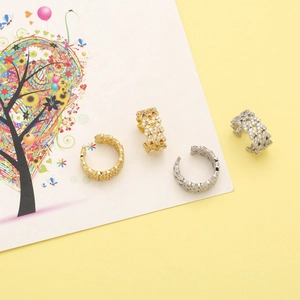 Chic gold and silver plated ear bone clips with star patterns and sparkling zircons
