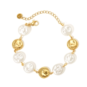 Polished stainless steel chunky chain bracelet with white pearls and gold textured beads