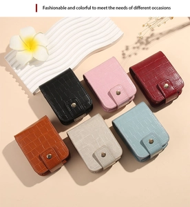 Multi-colored PU leather lipstick pouches with crocodile pattern and magnetic closure