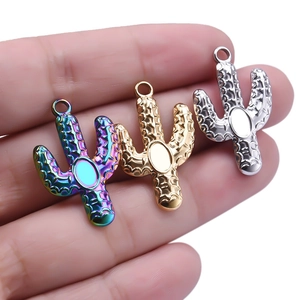 Detailed close-up of cactus-shaped 304 stainless steel pendants in gold, silver, and color