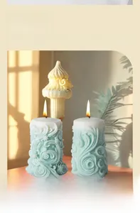 Détail du moule en silicone pour bougie cylindrique à spirale avec texture en relief