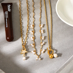 Elegant Star Pendant Artificial Pearl Necklace Gold Plated Stainless Steel Niche Design Women Jewelry OT Toggle Clasp