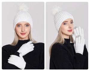 Weißes Chenille-Strickmützen-Set mit Kunstfell-Bommel und passenden Touchscreen-Handschuhen