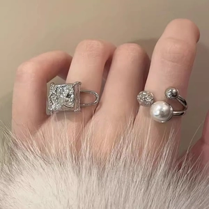 Alloy Irregular Rings For Women Big Faux Artificial Pearl Square Gem Hip Hop Style Oversized Adjustable Open Finger Jewelry Gift