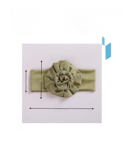 Detail showing 19.5cm dimensions and material specs for the soft floral baby headband