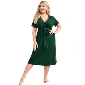 Short sleeve V-neck lace patchwork midi dress in dark green with waist tie