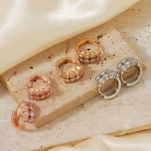 Zweireihige Zirkonia Huggie Creolen Kupfer Mikro Pavé Rund Geometrisch Elegant Mode Schmuck Für Damen