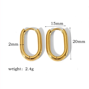 Guide des dimensions pour créoles ovales dorées indiquant hauteur 20mm et poids 2,4g