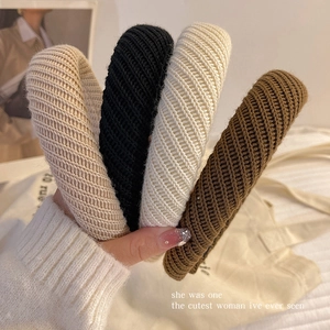 Knitted Headband Wide Padded Thick Autumn Winter Wool Hair Accessories For Women Retro Style Elegant Headpiece