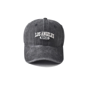 Détail de la broderie Los Angeles 1850 sur casquette en coton délavé vieilli