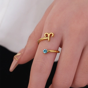 Aries zodiac ring in 18K gold plated stainless steel with blue zircon gemstone detail