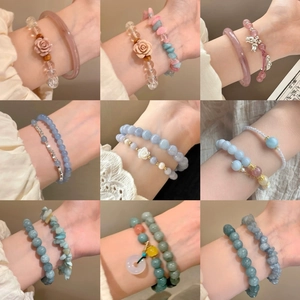 Handmade Beaded Bracelet For Women Natural Stone Aquamarine Color Crystal Floral Shell Charm Elastic Elegant Jewelry Gift