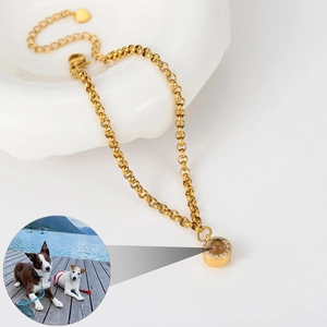 Stainless Steel Projection Bracelet Round Pendant With Rhinestones And Heart Charm Romantic Gift For Women