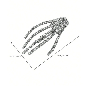 Barrette main de squelette gothique en strass argent avec dimensions de 6,7 cm
