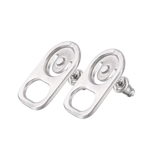 Boucles d'oreilles uniques en acier titane poli en forme de tirette de canette de soda
