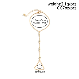 Detailed size chart for the gold finger bracelet with rhinestones and chain dimensions