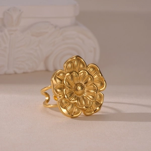 Vintage 18K gold plated double layer flower ring with matte finish on elegant base