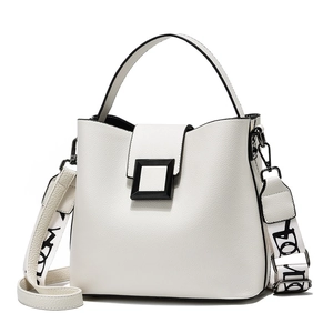 White lychee pattern handbag with black buckle and printed wide shoulder strap
