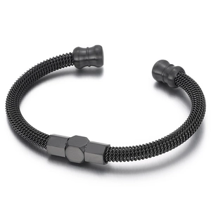 Bracelet câble homme en acier inoxydable noir avec détails hexagonaux industriels