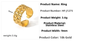 Detail of 9mm wide double-row chain link ring in 18k gold-plated stainless steel