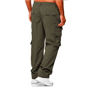 Vue arrière du pantalon cargo vert militaire profond avec poches multiples et coupe ample