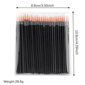 Detailed size chart of disposable eyeliner brushes in a pack with orange tips and black stems