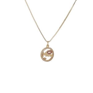 Collana dorata con ciondolo Mama con zirconi cubici e motivo labbra rosse per regalo