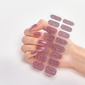 Rosa glitzernde Nagelfolien CS-037 mit selbstklebenden Streifen in verschiedenen Größen