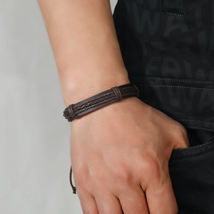 Men's minimalist braided leather bracelet with multi-layer strands and metal buckle