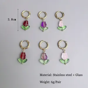 Set of 3.8cm stainless steel tulip earrings in red, purple, and pink glass finish