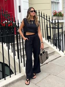 Damen Sommer-Set 2025 aus schwarzem Leinen mit ärmellosem Crop-Top und weiter Hose
