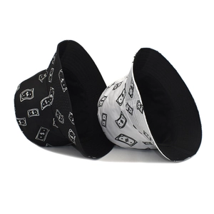 Cappello da pescatore reversibile con stampa di dollari in bianco e nero alla moda