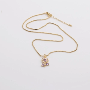 Collier minimaliste en cuivre plaqué or avec pendentif fleur violette et zircons