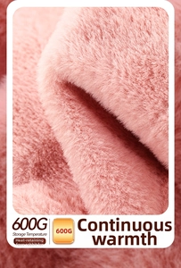 Close-up of soft pink rabbit fur texture and 600g thermal material on hand warmer bag