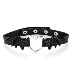 Sexy black PU leather choker with silver heart ring and bat wings for Halloween cosplay