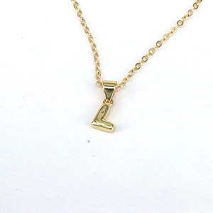 Minimalist gold-plated letter L pendant necklace with a delicate link chain for women