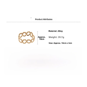 Detailed view of matte gold alloy link bracelet showing dimensions 18cm by 3cm and 39.7g weight