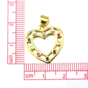Gold plated hollow heart pendant with multicolor zircon inlay and size measurement