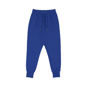 Detalle del jogger azul marino con cintura elástica con cordón y puños acanalados
