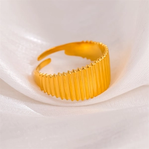 Polished 18K gold plated stainless steel dome ring with vertical textured stripes