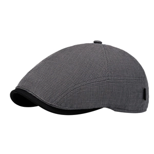 Men's retro waffle weave newsboy cap in dark grey with black brim detail
